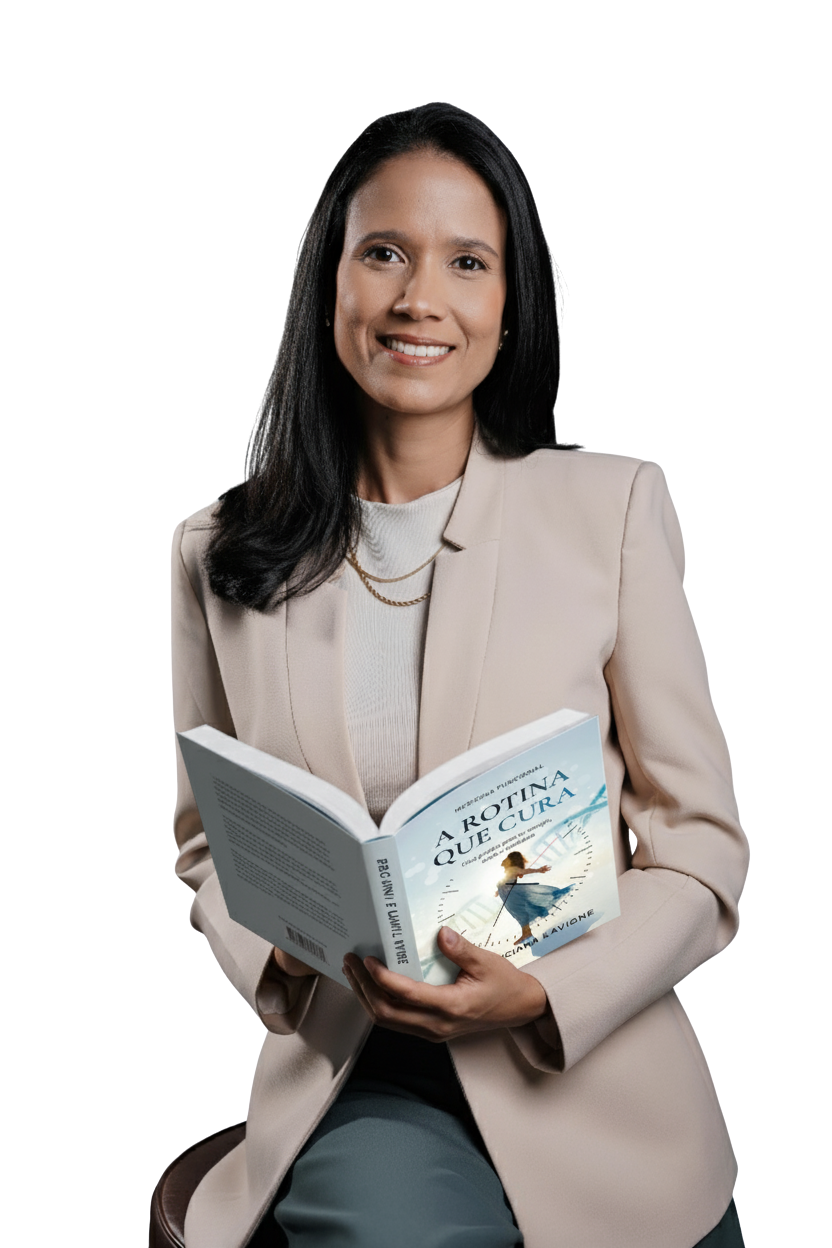 Dra. Luciana Lavigne segurando o livro A Rotina que Cura